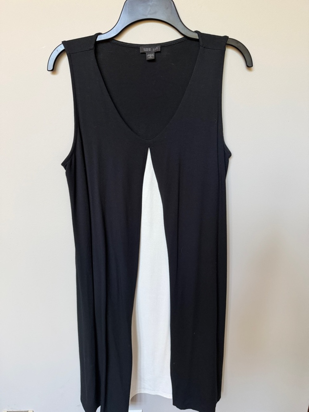 J Jill Black Sleeveless dress with White Center Panel